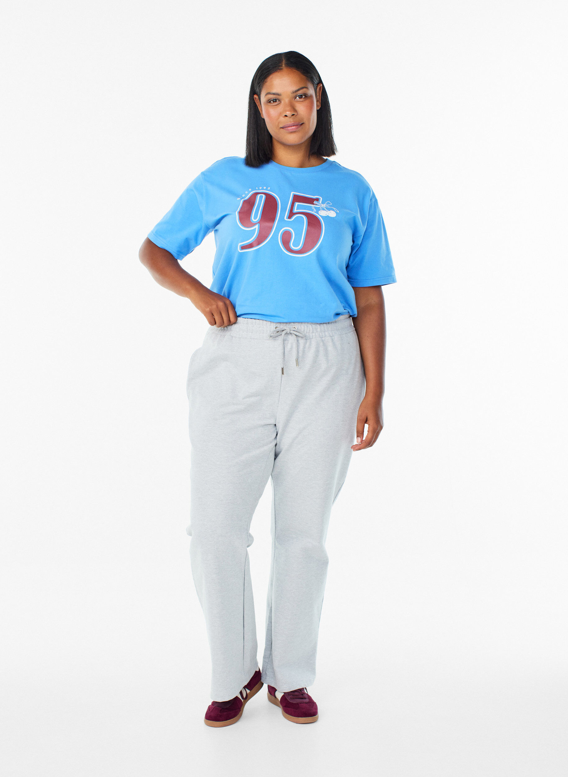 Zizzi Sporty t-skjorte i &oslash;kologisk bomull, Bl&aring;, Model image number 1