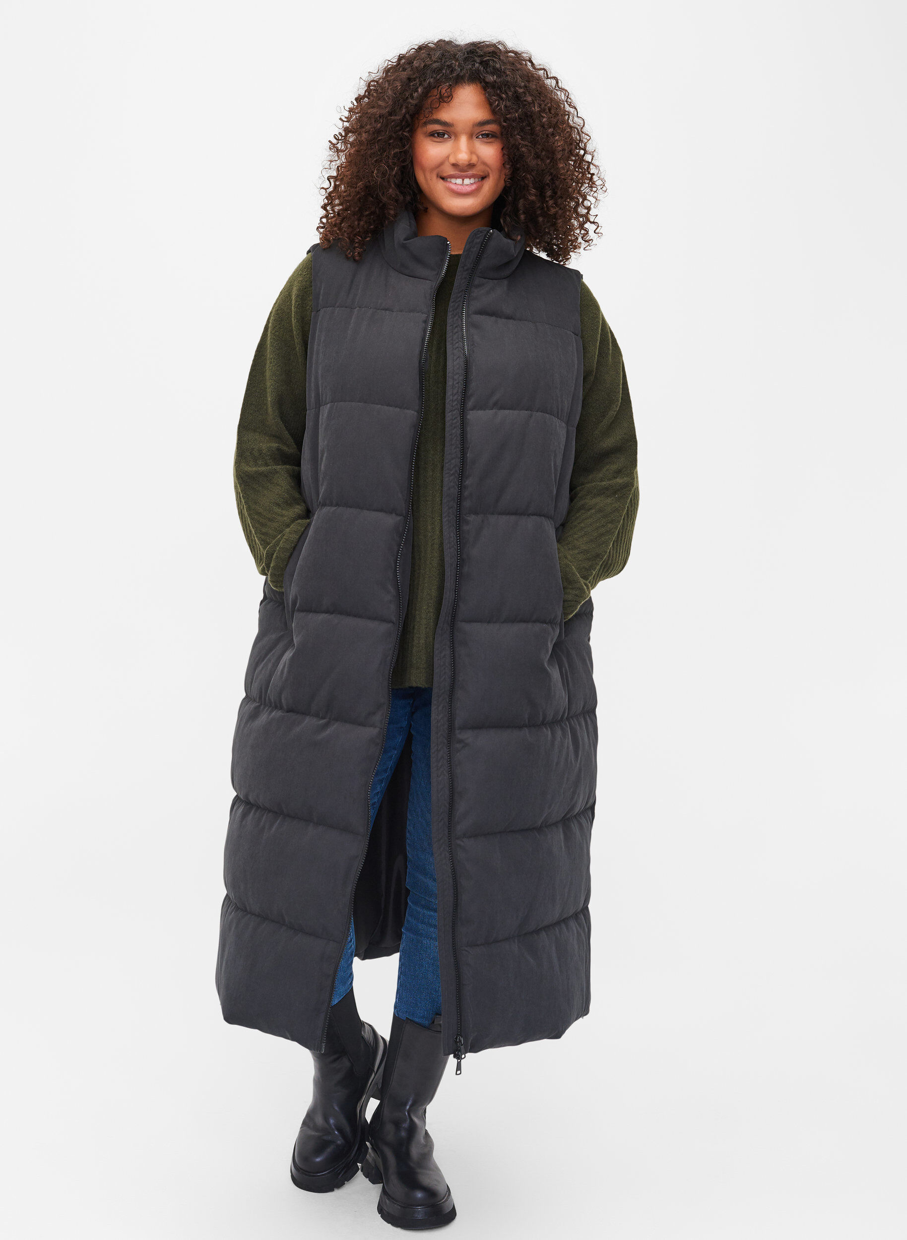 Zizzi Lang vest med h&oslash;y krage og lommer, Black, Model image number 0