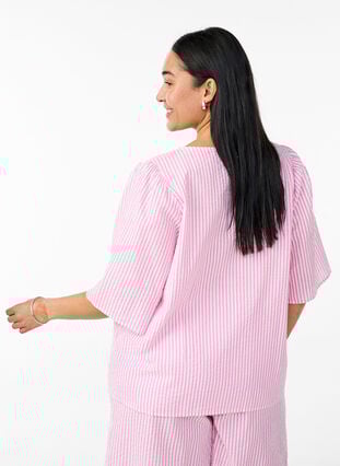 Zizzi FLASH - Stripete bluse med sløyfer, Rosa, Model image number 2