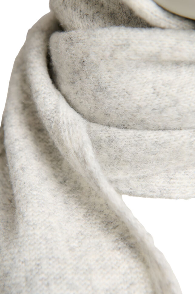 Strikket hette skjerf, Gr&aring;, Packshot image number 2