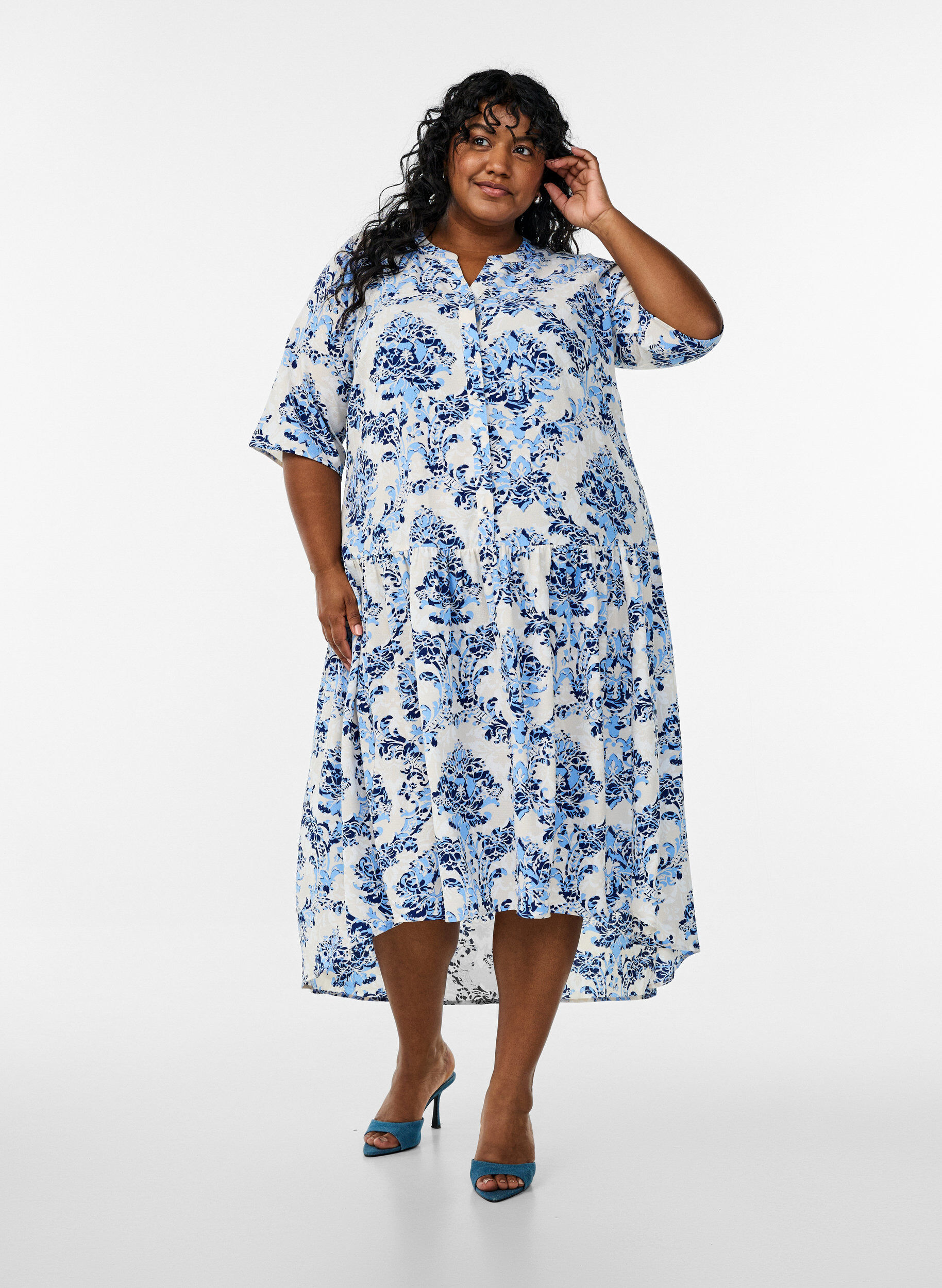 Zizzi Midikjole i A-linje med korte ermer, Beige, Model image number 1