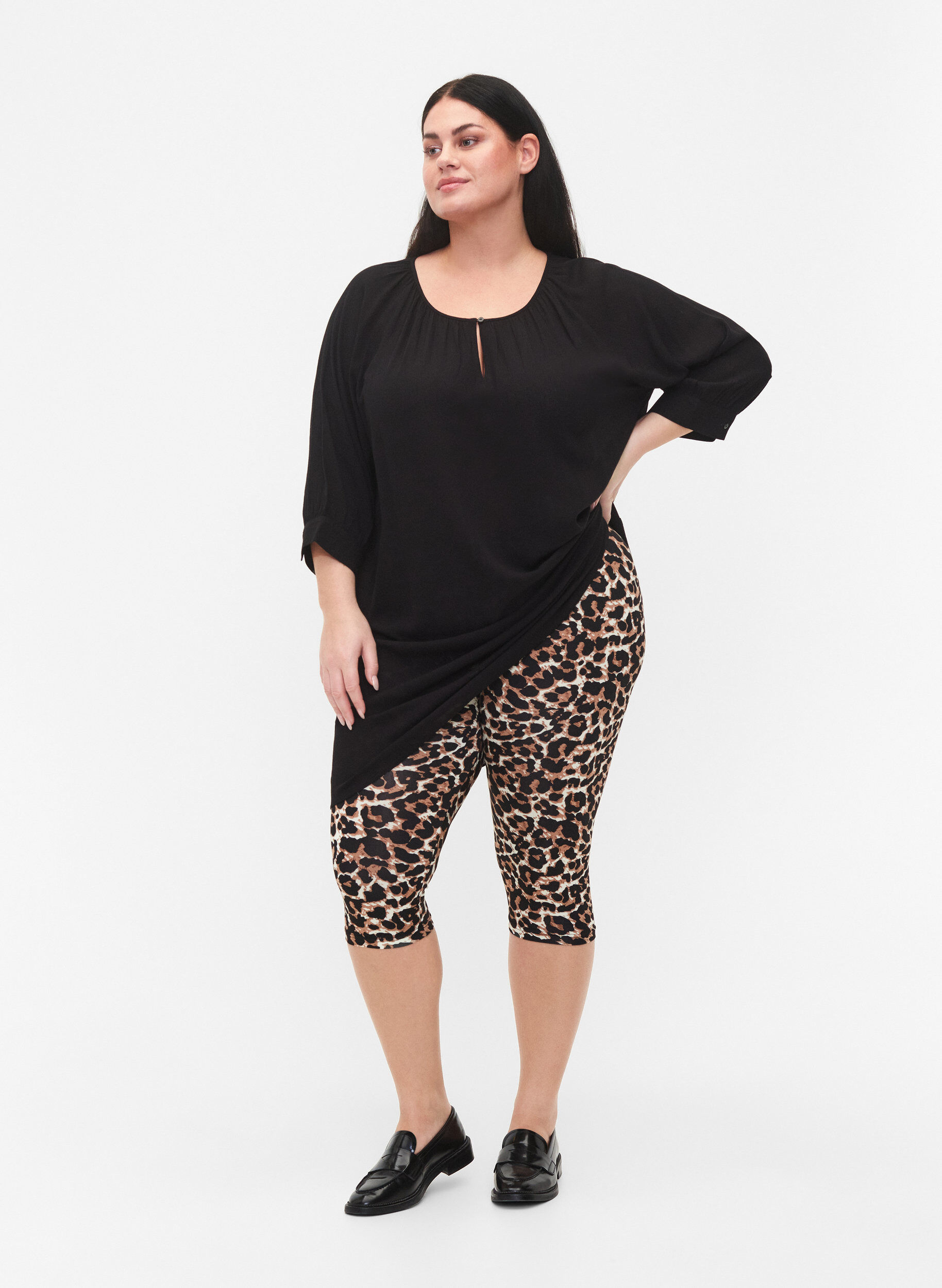 Zizzi 3/4-legging 2 stk., Black / LEO AOP, Model image number 0
