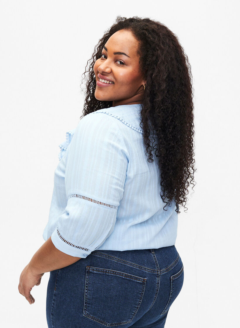 Bluse med 3/4-ermer og blonder, Chambray Blue, Model image number 1