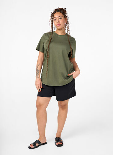 Zizzi Basic T-skjorte i bomull med rund hals, Grønn, Model image number 1