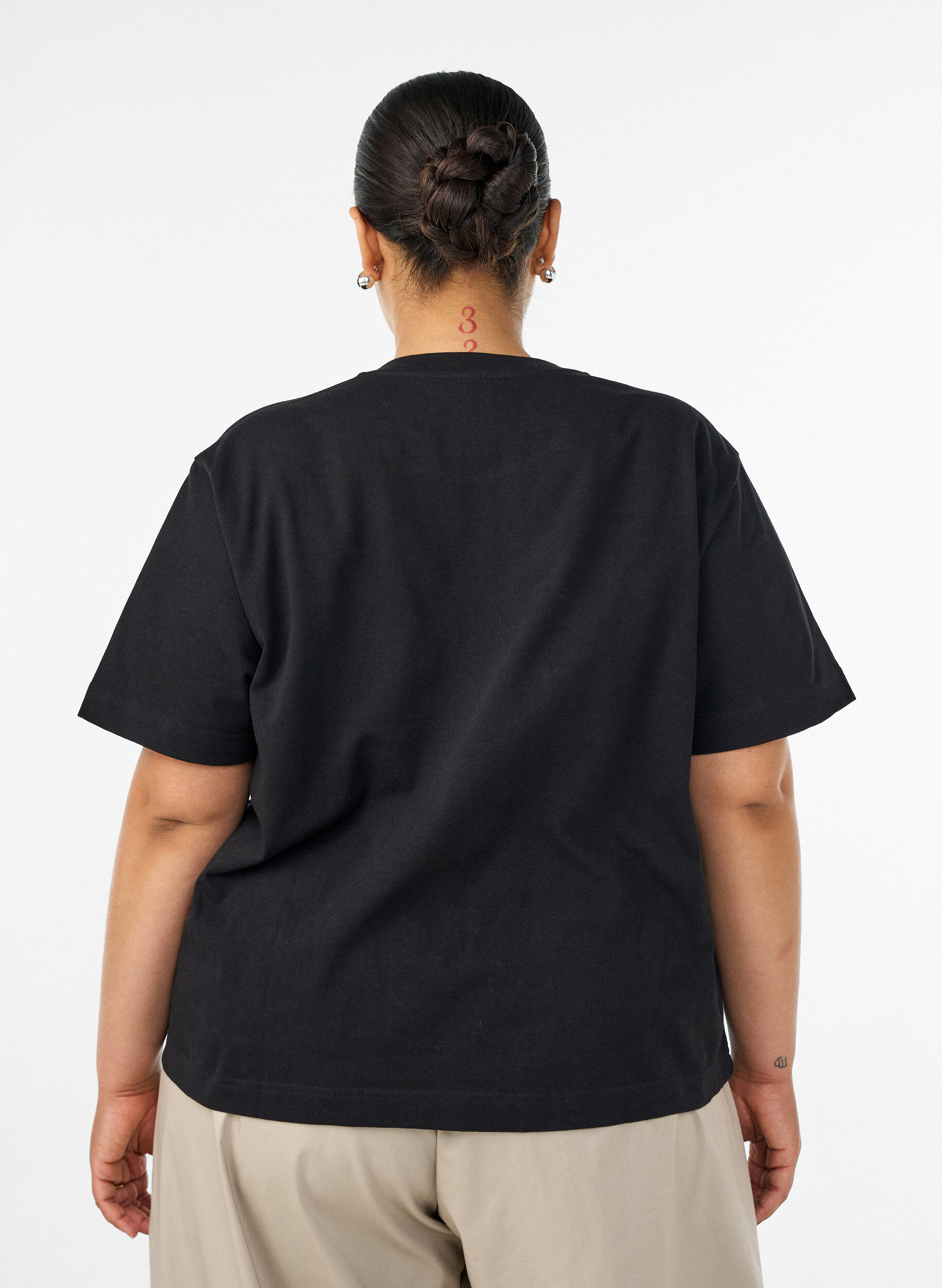 ZizziBoxy bomulls T-skjorte, Svart, Model image number 2