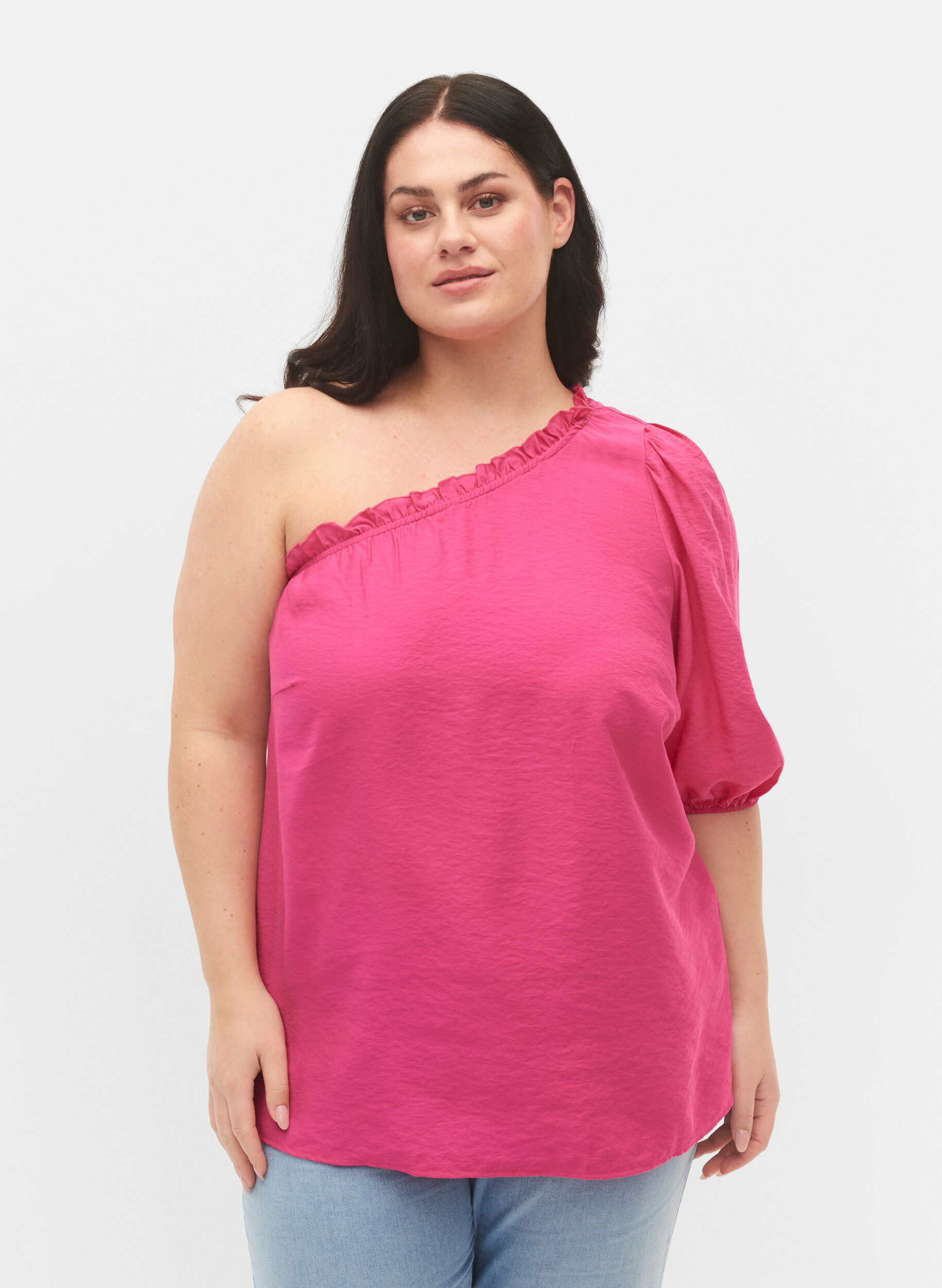 Zizzi One-shoulder bluse i viskose, Rosa, Model image number 0