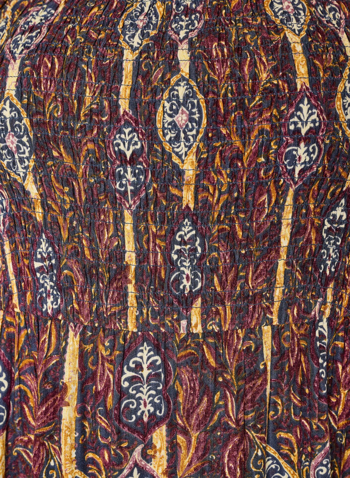 Sommerkjole i viskose med paisley-trykk, Lilla, Packshot image number 2