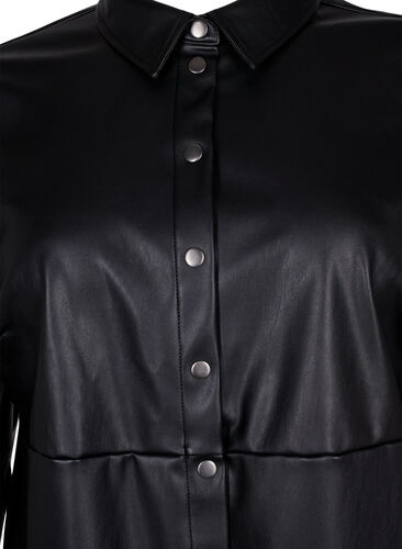 Lang skjorte i imitert skinn, Black, Packshot image number 2