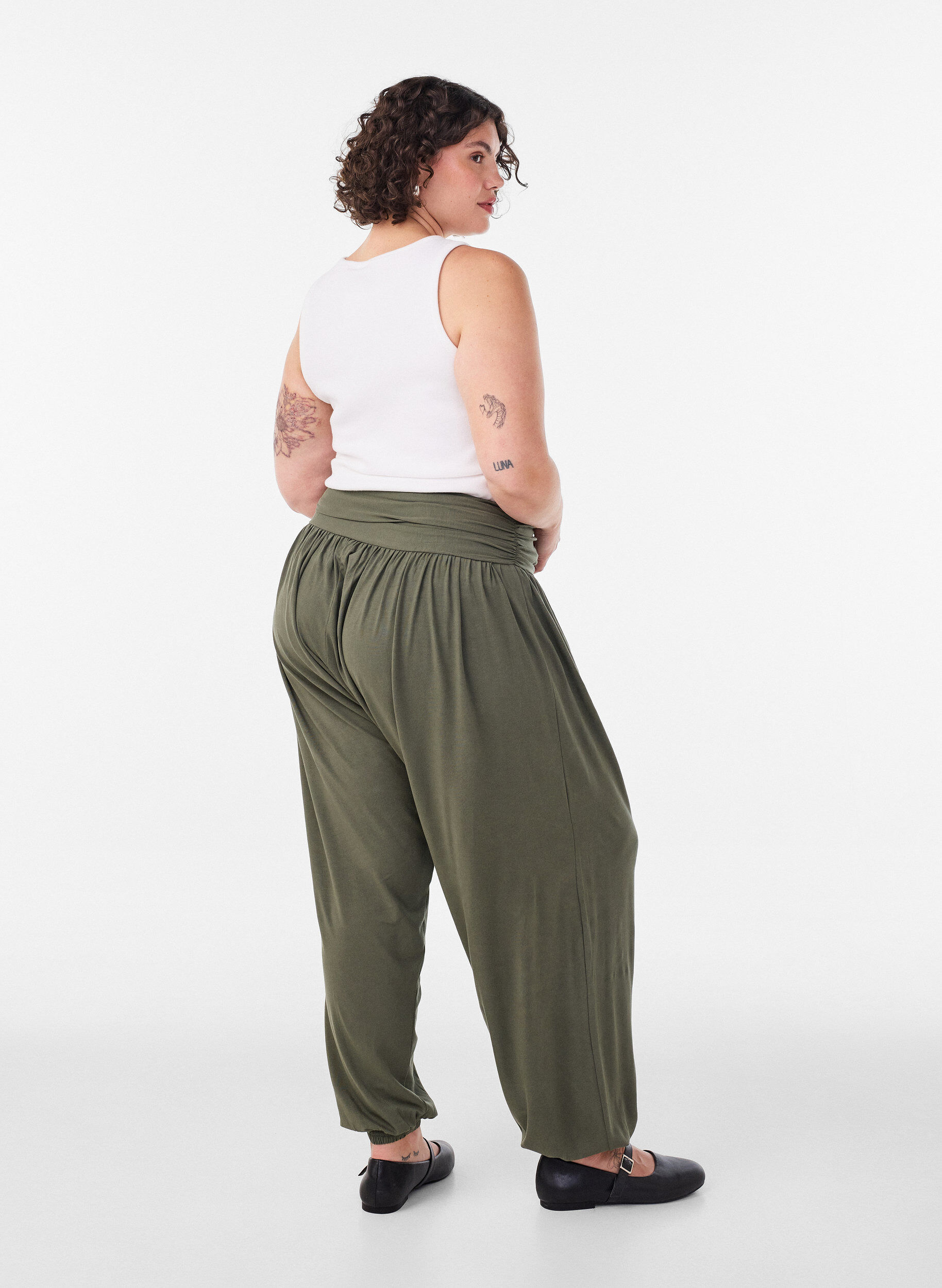 ZizziLoose fit harem-bukser, Gr&oslash;nn, Model image number 2