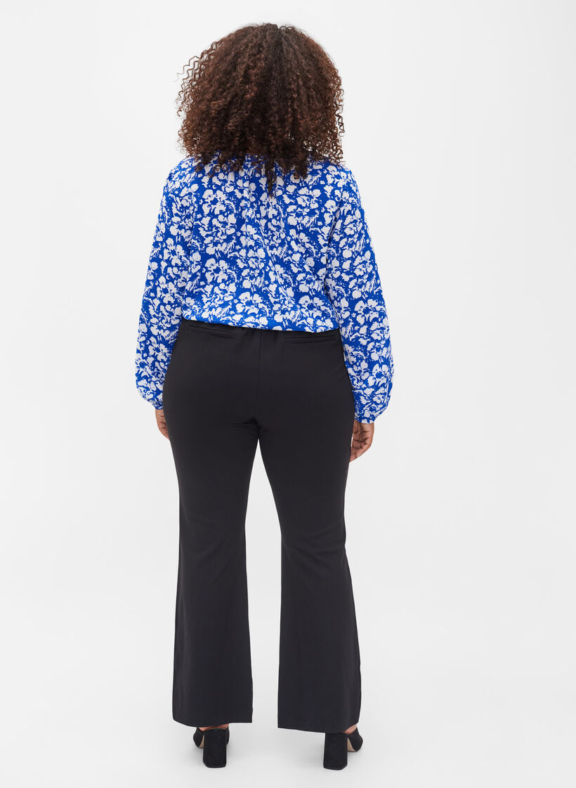 Bukser med flare, Black, Model image number 1