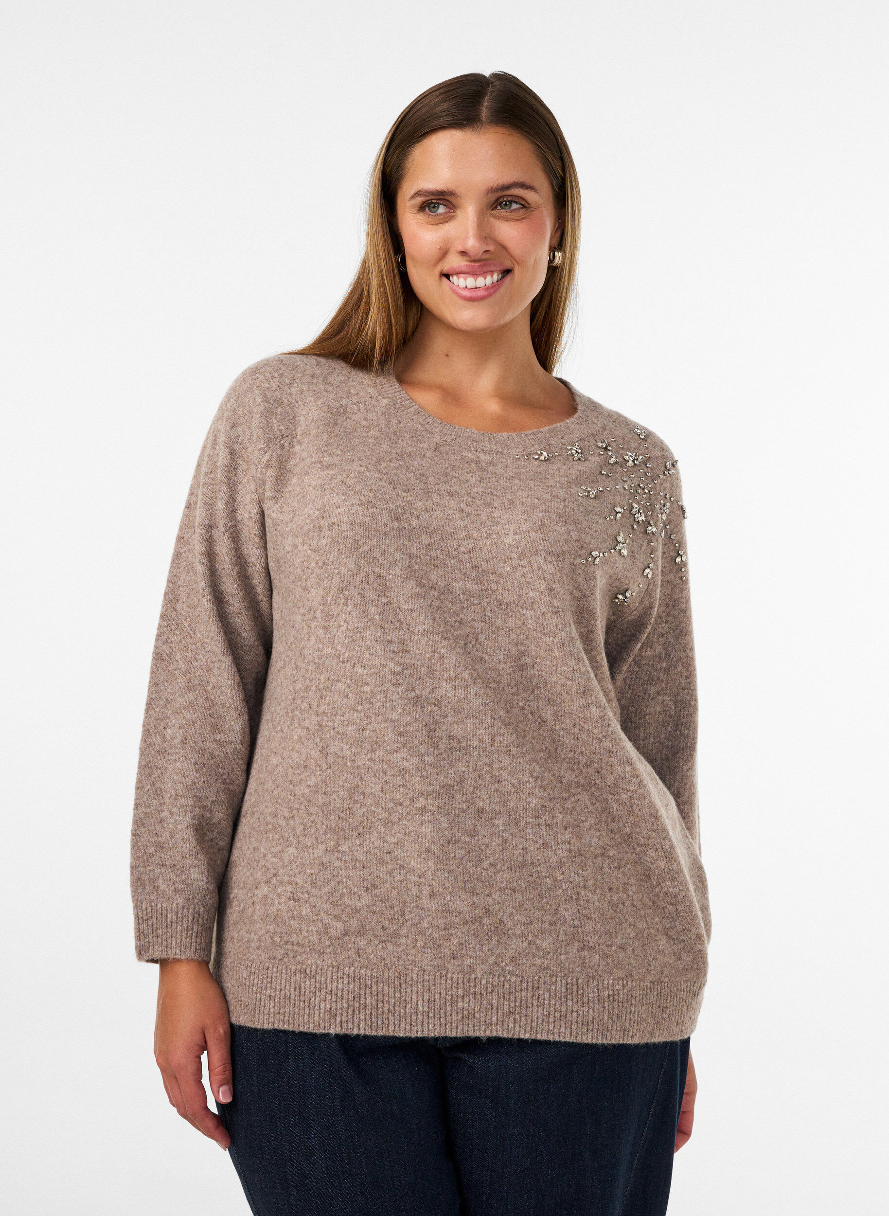ZizziStrikkebluse med rhinesteiner og nagler, Beige, Model image number 0