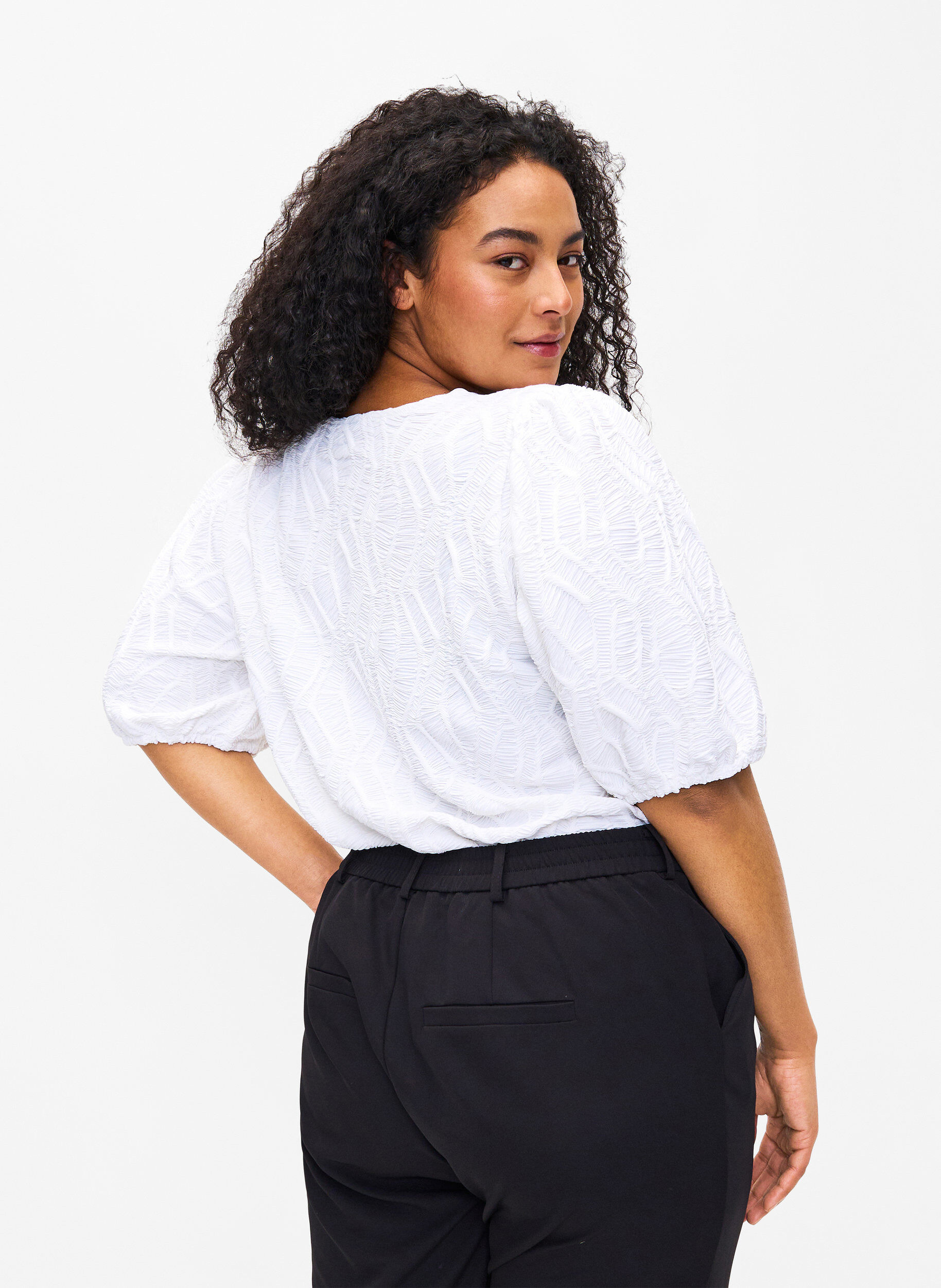 Zizzi Kortermet bluse med tekstur, Bright White, Model image number 1