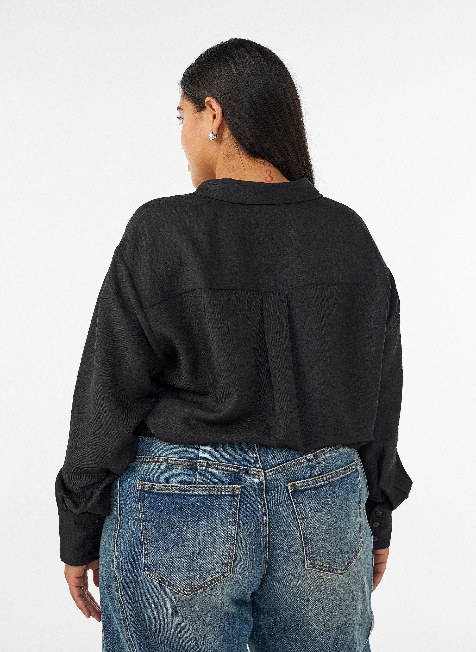 ZizziLoose fit skjorte med V-hals, Svart, Model image number 2