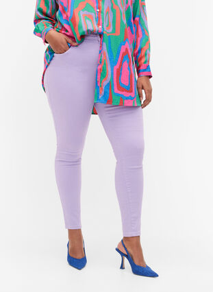 Amy jeans med høyt liv og super slim fit, Lavender, Model image number 2