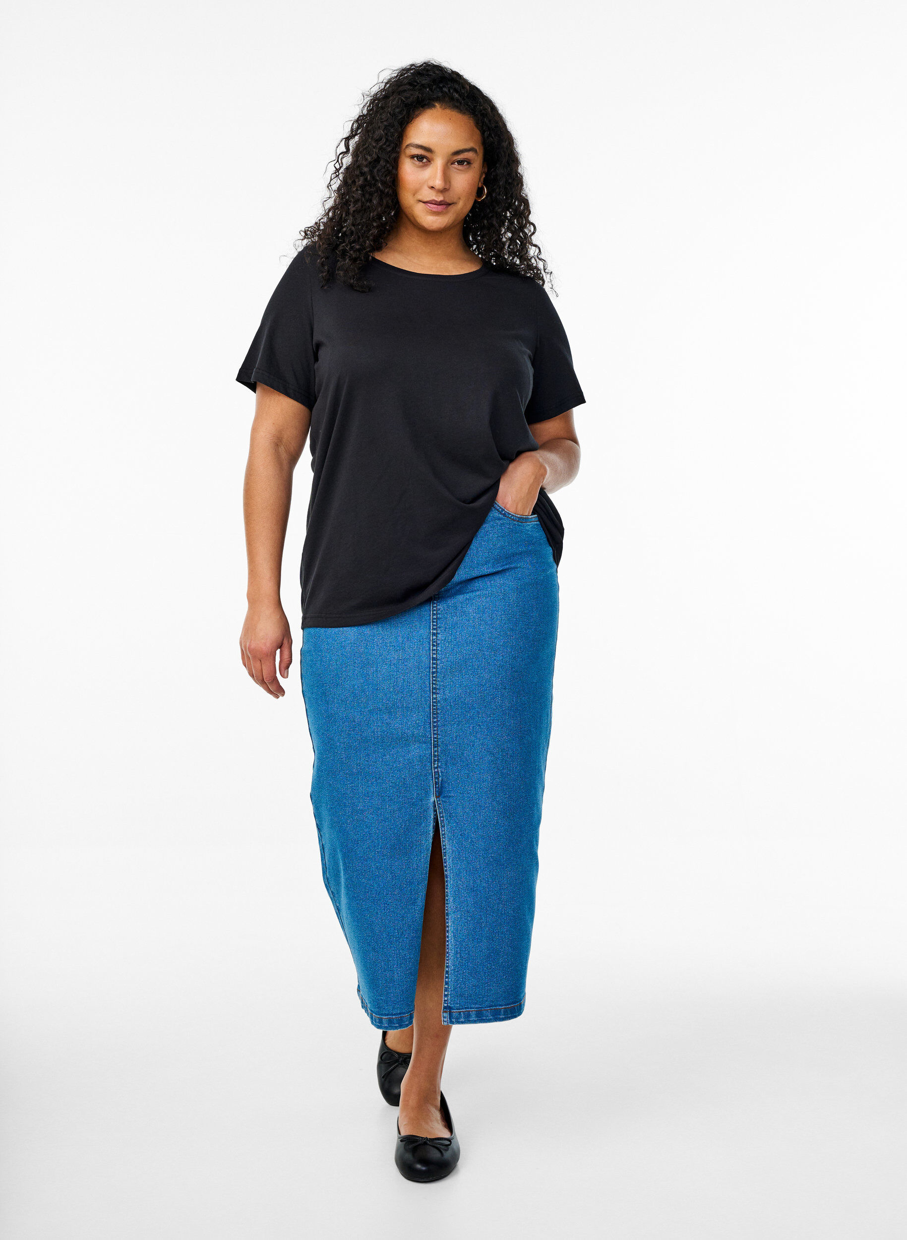 Zizzi FLASH - 2-pakk t-skjorter med crewneck, Black/Black, Model image number 2