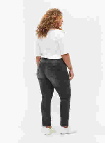 Slim fit Emily jeans med normal høyde i livet, Dark Grey Denim, Model image number 1