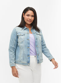 Lys denimjakke med brystlommer, Light blue denim, Model