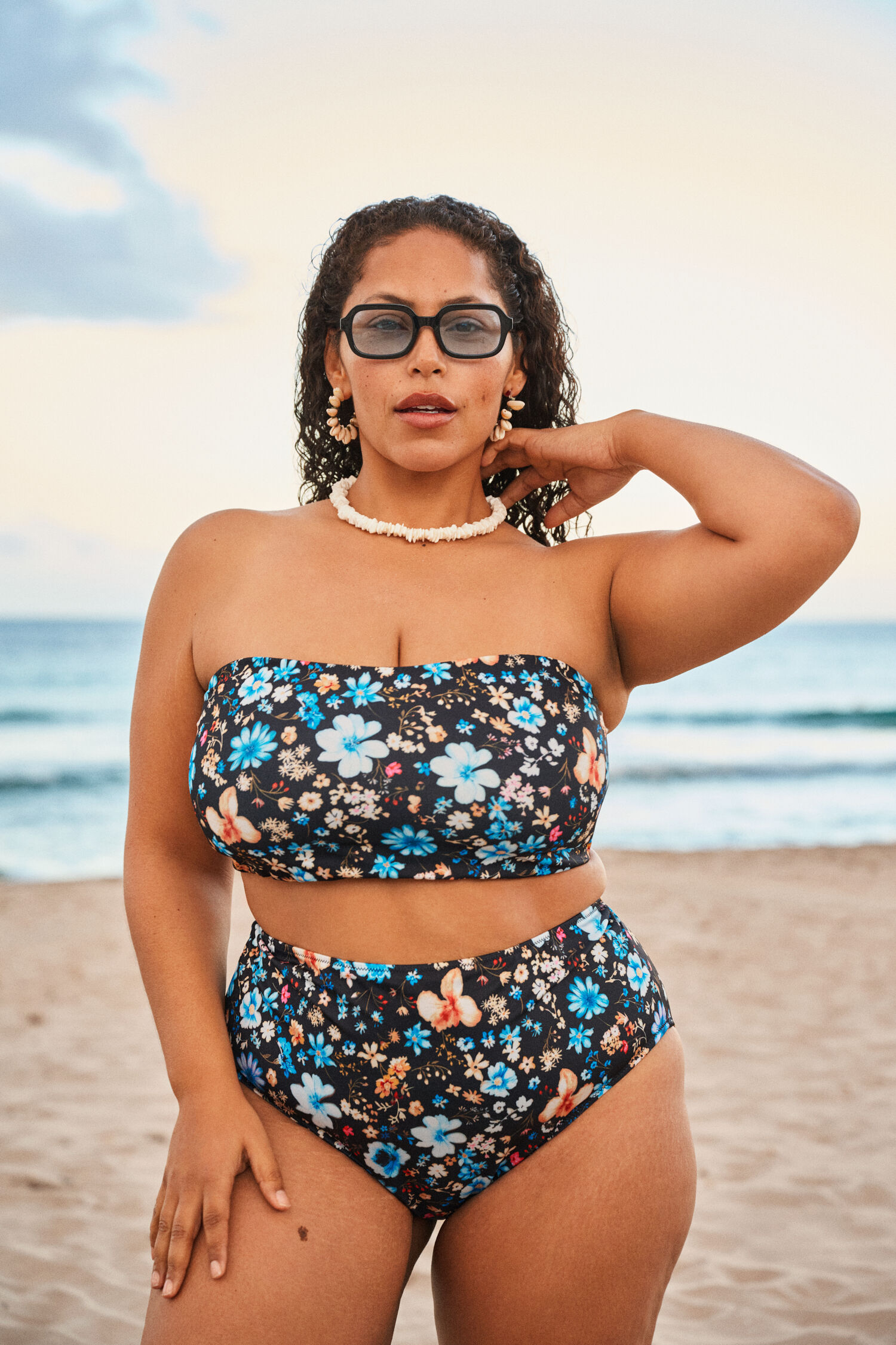 Bikini uten stropper, , Model