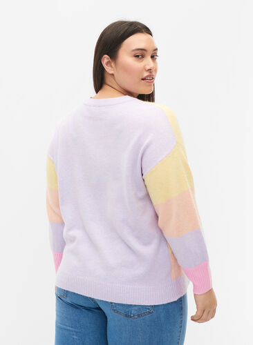 Strikkegenser med striper og rund hals, Pale Banana Mel.Com, Model image number 1