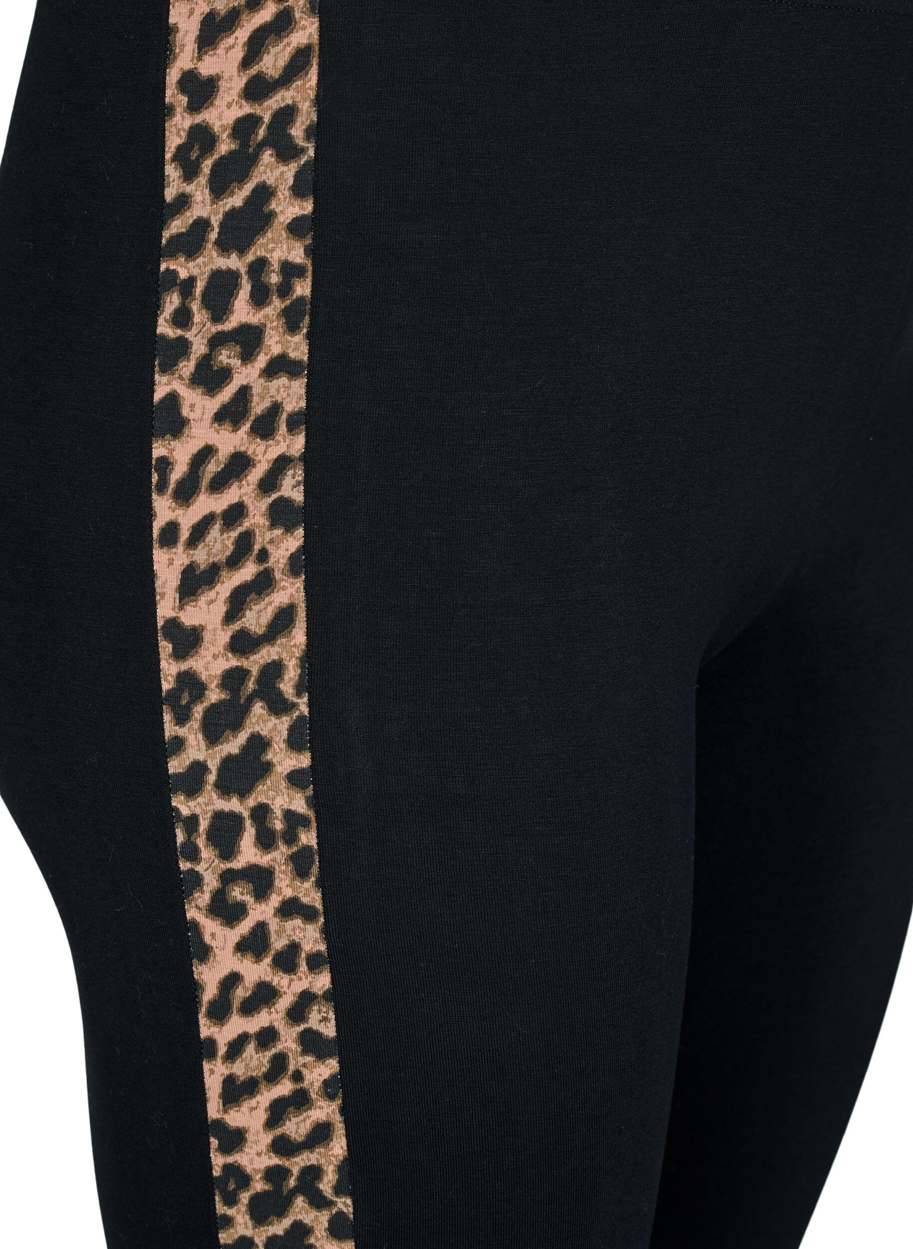 Zizzi Viscose leggings med leopardprint stripe, Black W. Leo, Packshot image number 2