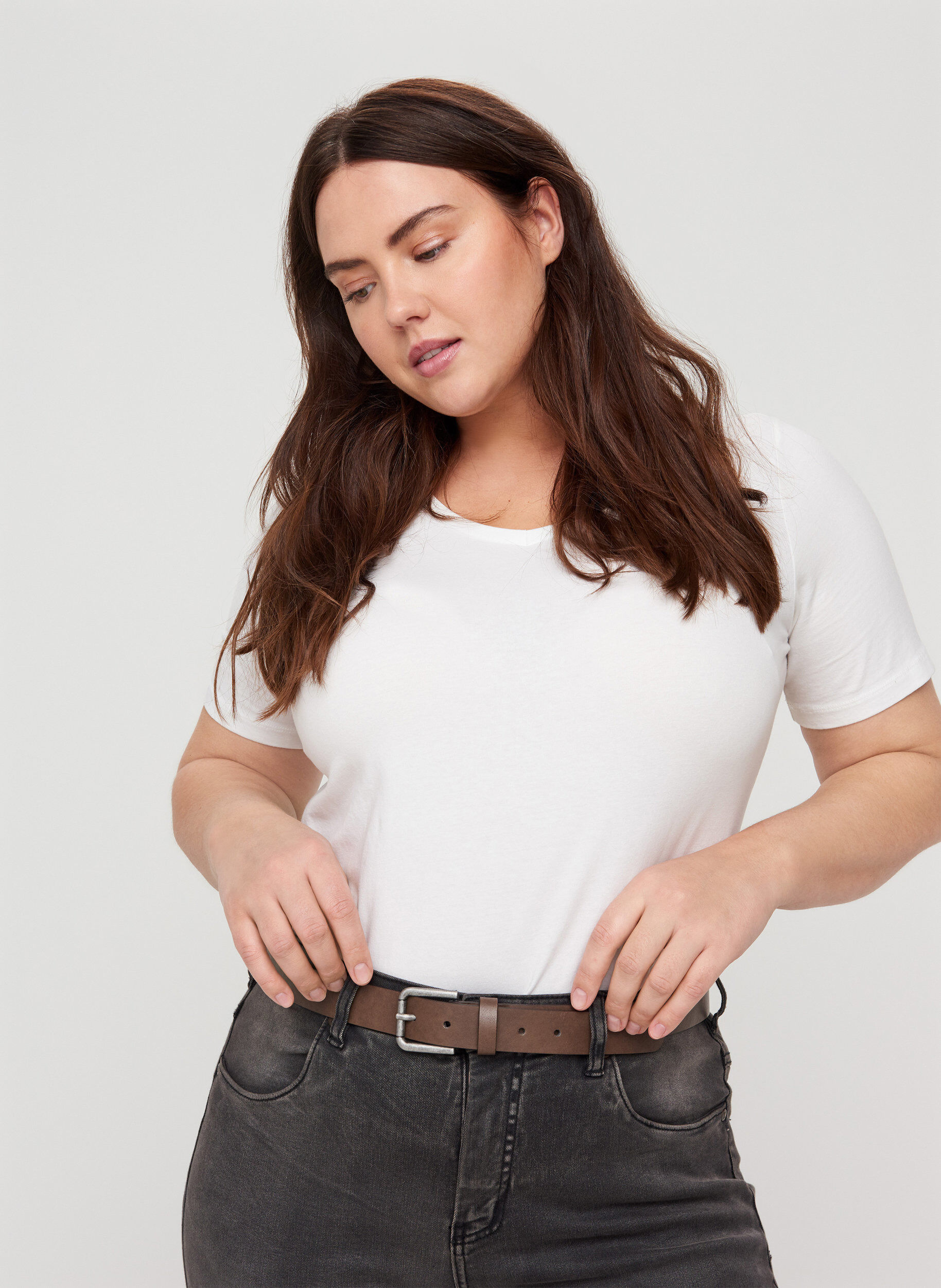 Zizzi Brunt belte i imitert skinn, Bracken, Model image number 1