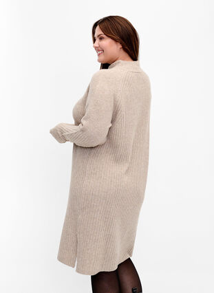 Ribbestrikket kjole med høy hals, Simply Taupe Mel., Model image number 1