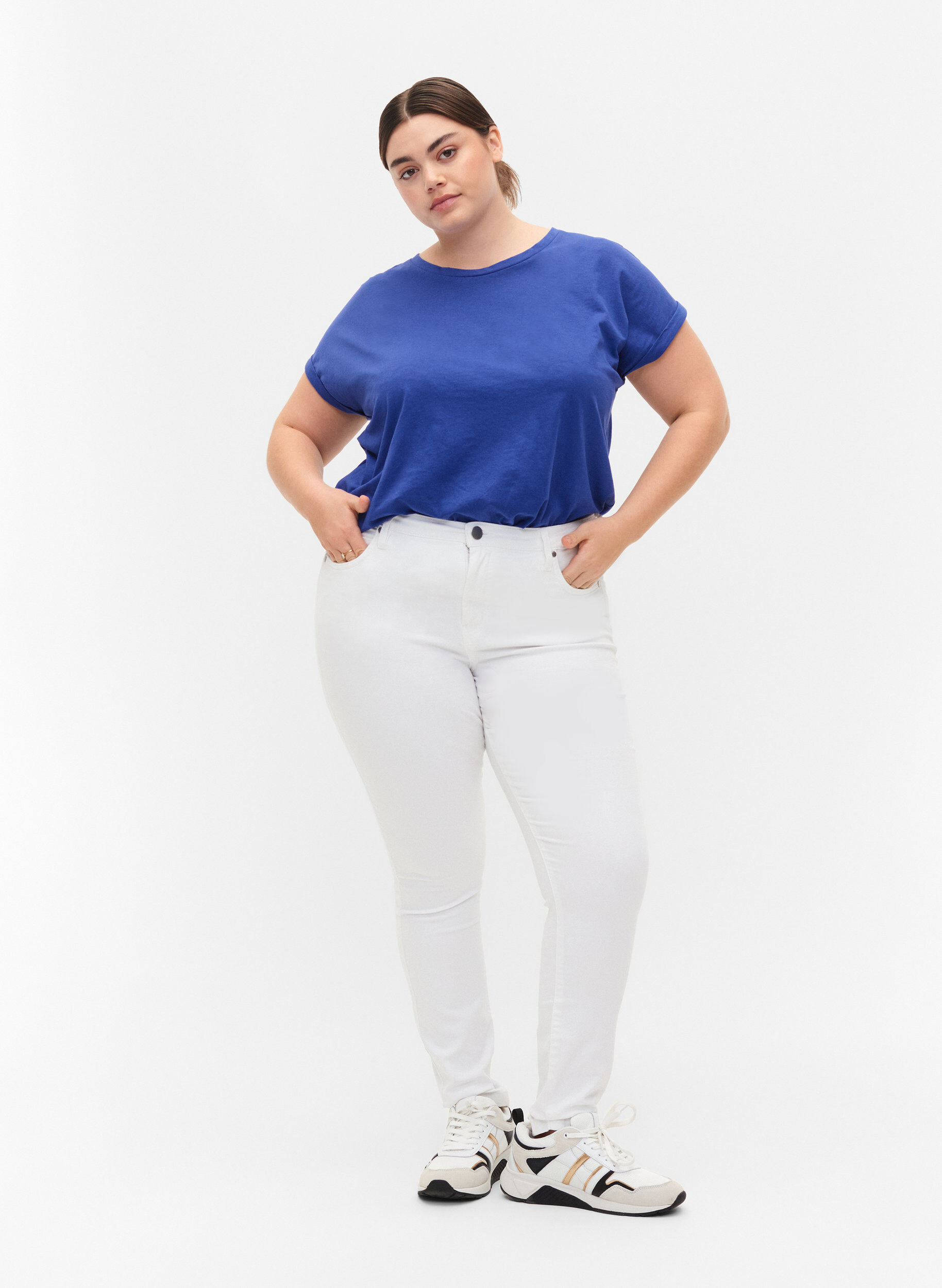 ZizziKortermet T-skjorte i bomullsblanding, Bl&aring;, Model image number 1