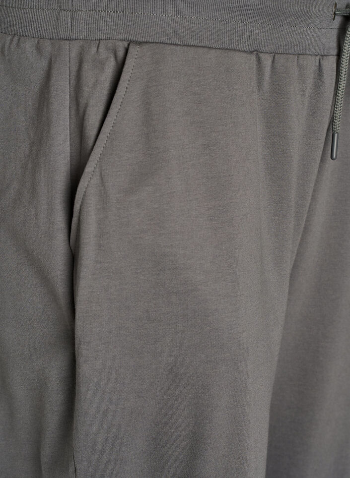 L&oslash;se joggebukser med lommer, Gr&aring;, Packshot image number 2