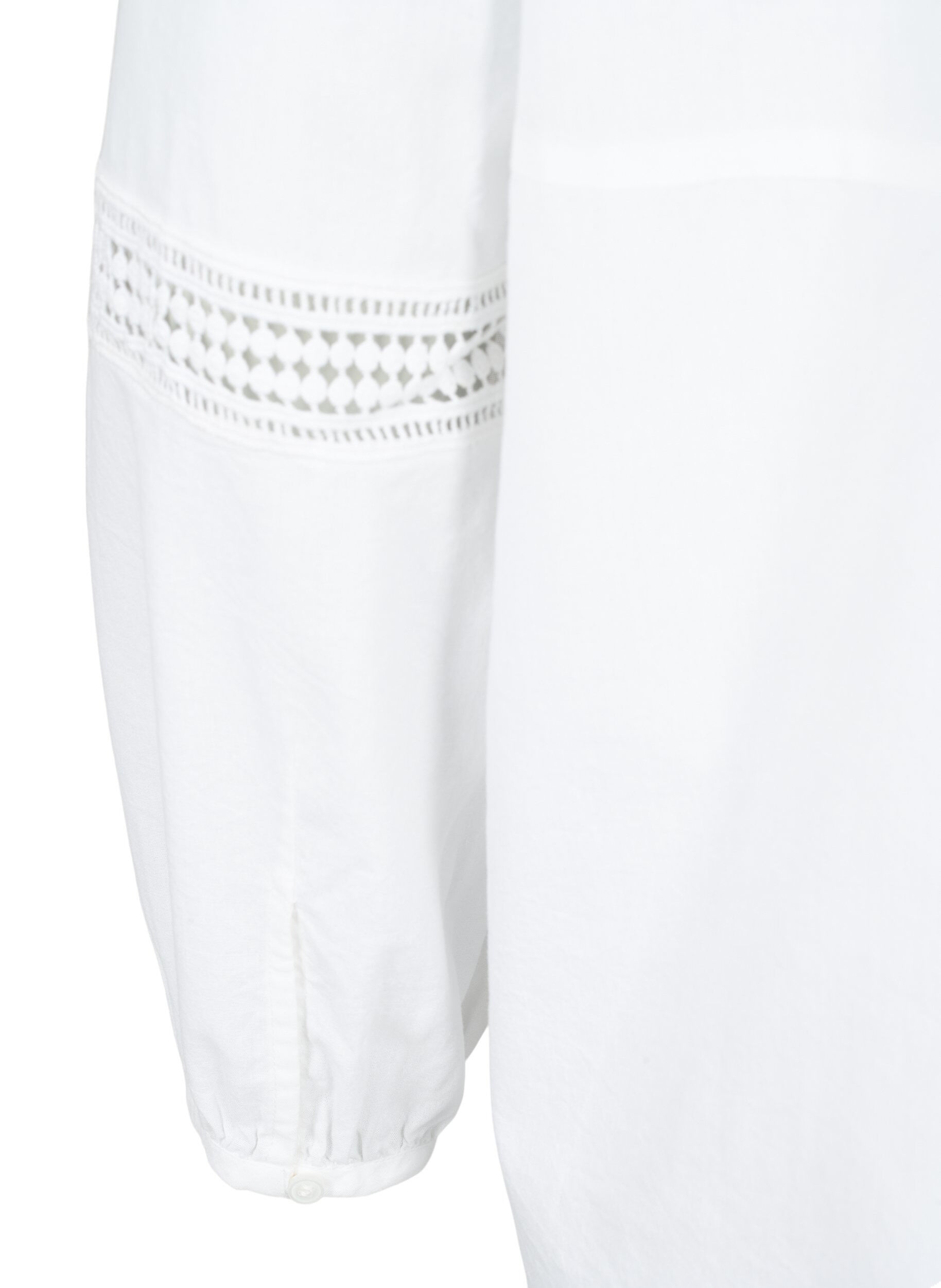 Zizzi Skjortebluse med volang krage og heklet b&aring;nd, Bright White, Packshot image number 3