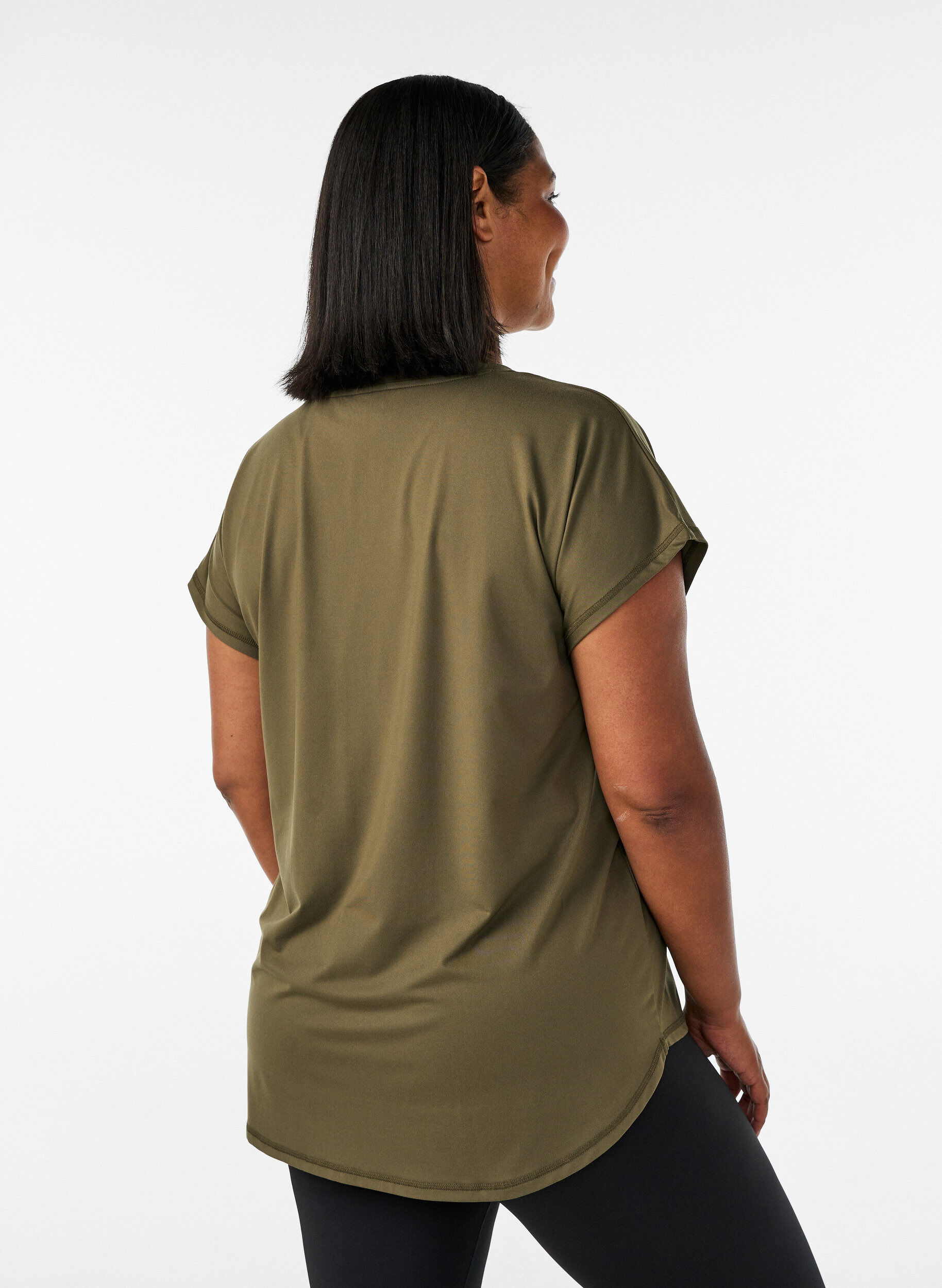 ZizziT-skjorte til trening med V-hals, Gr&oslash;nn, Model image number 2