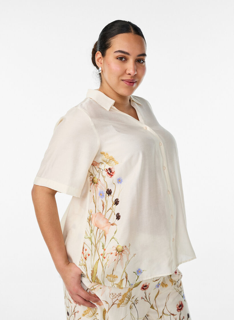 Bluse med albuelange ermer og blomsterdetaljer, Beige, Model image number 0