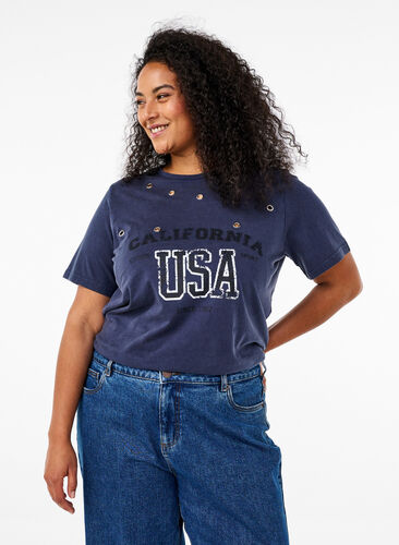 Zizzi T-skjorte med maljer og trykk, Navy Washed , Model image number 0