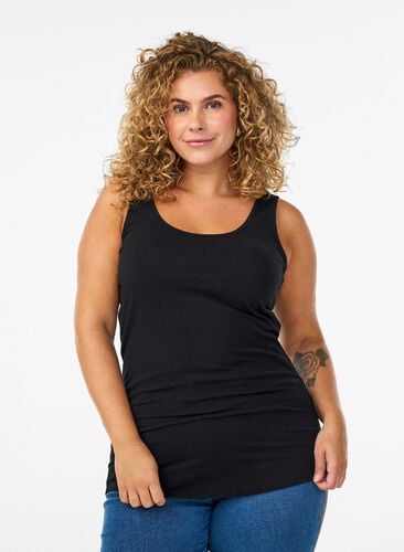 Zizzi Ensfarget basic topp i bomull, Svart, Model image number 0