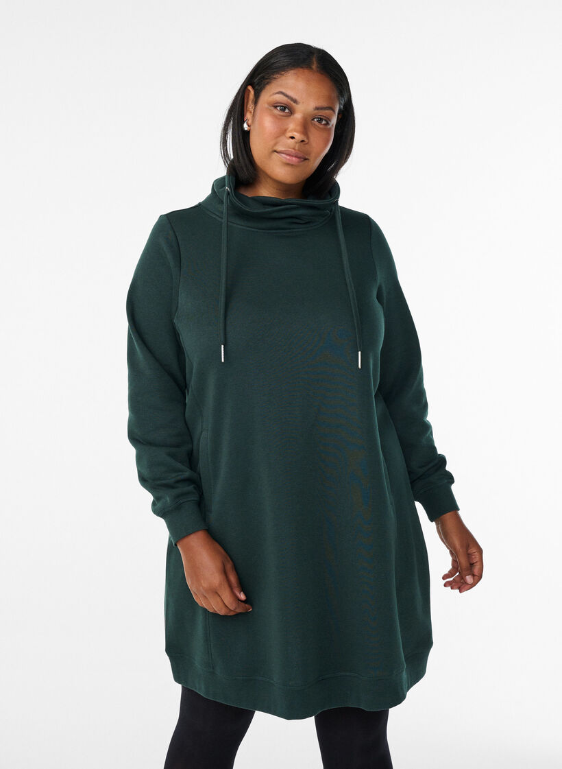 Kort genserkjole med h&oslash;y hals og lommer, Gr&oslash;nn, Model image number 0