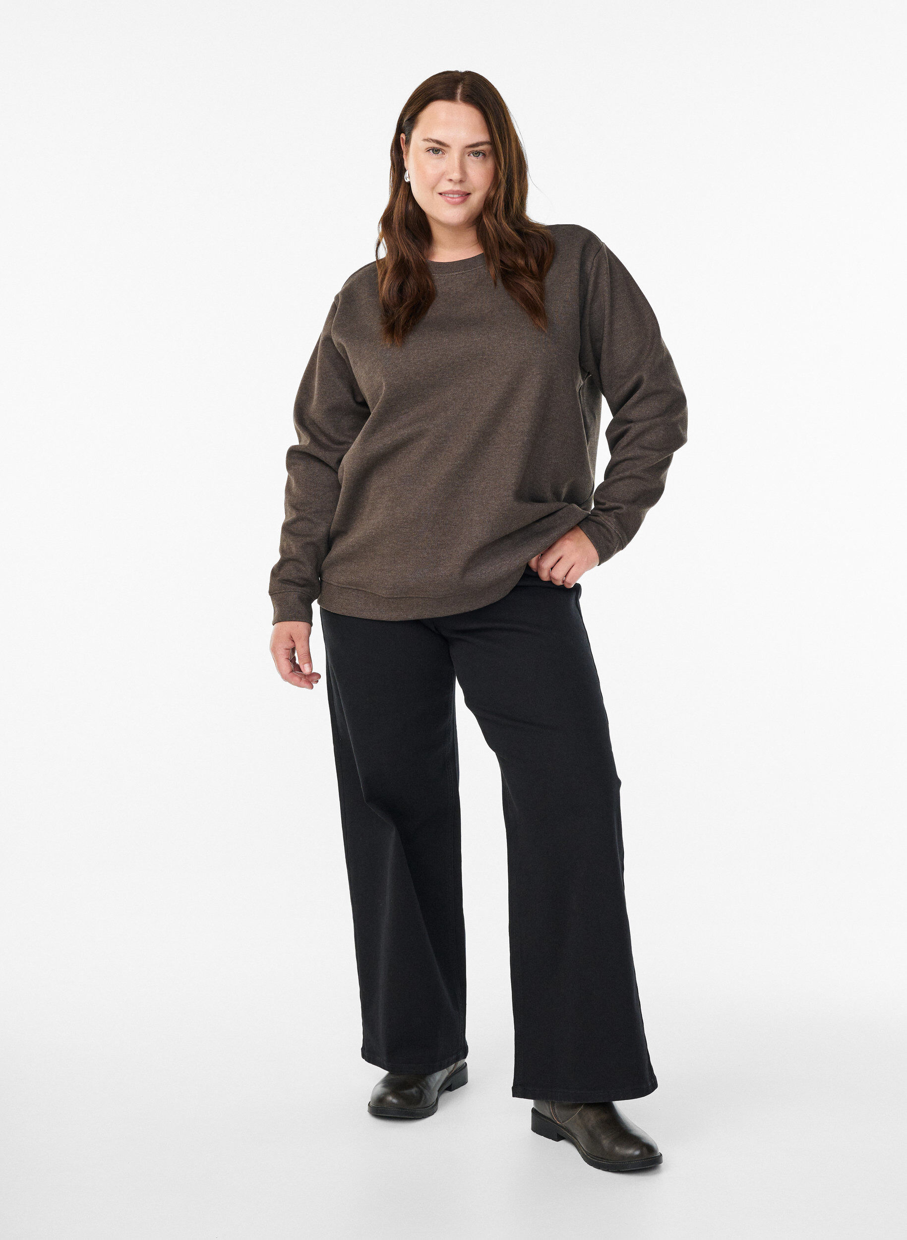ZizziGenser med crewneck, Brun, Model image number 1