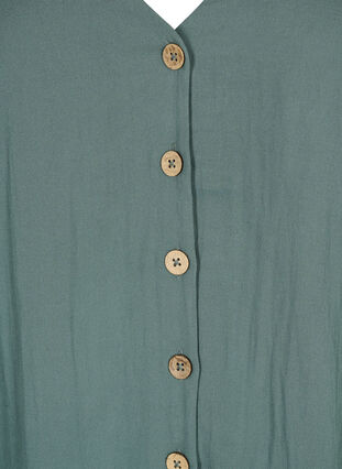 Bluse i viskose med knapper og V-hals, Balsam Green, Packshot image number 2