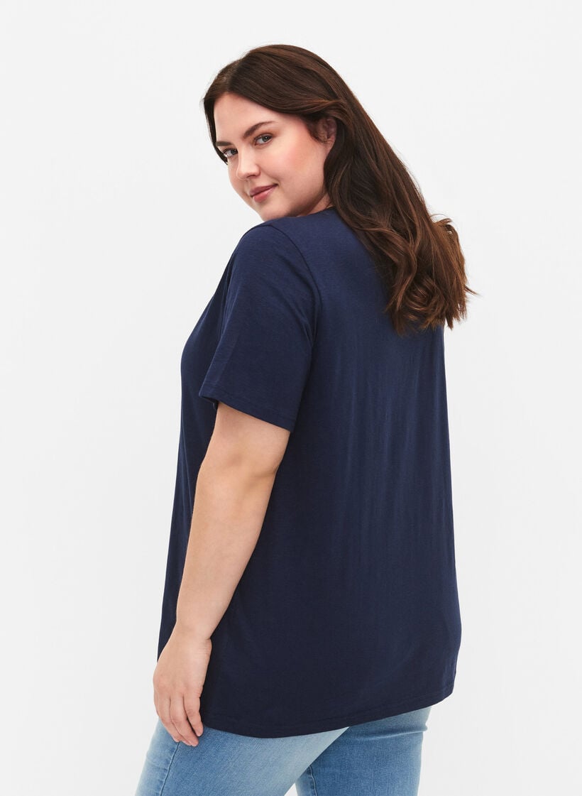 Kortermet basic T-skjorte med V-hals, Blå, Model image number 1