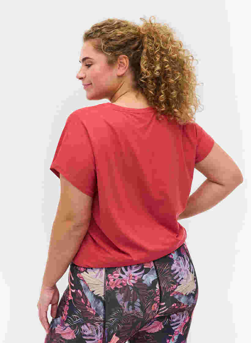 Ensfarget t-skjorte til trening, Garnet Rose, Model image number 1