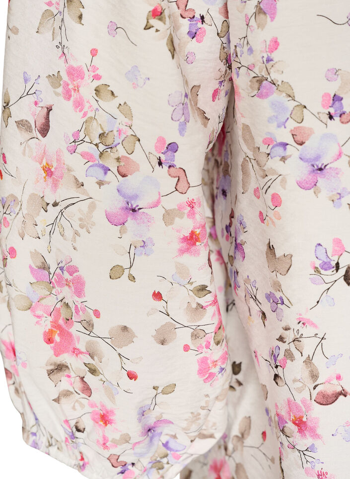 Viskose bluse med blomstertrykk og 3/4 ermer, Vanilje, Packshot image number 3