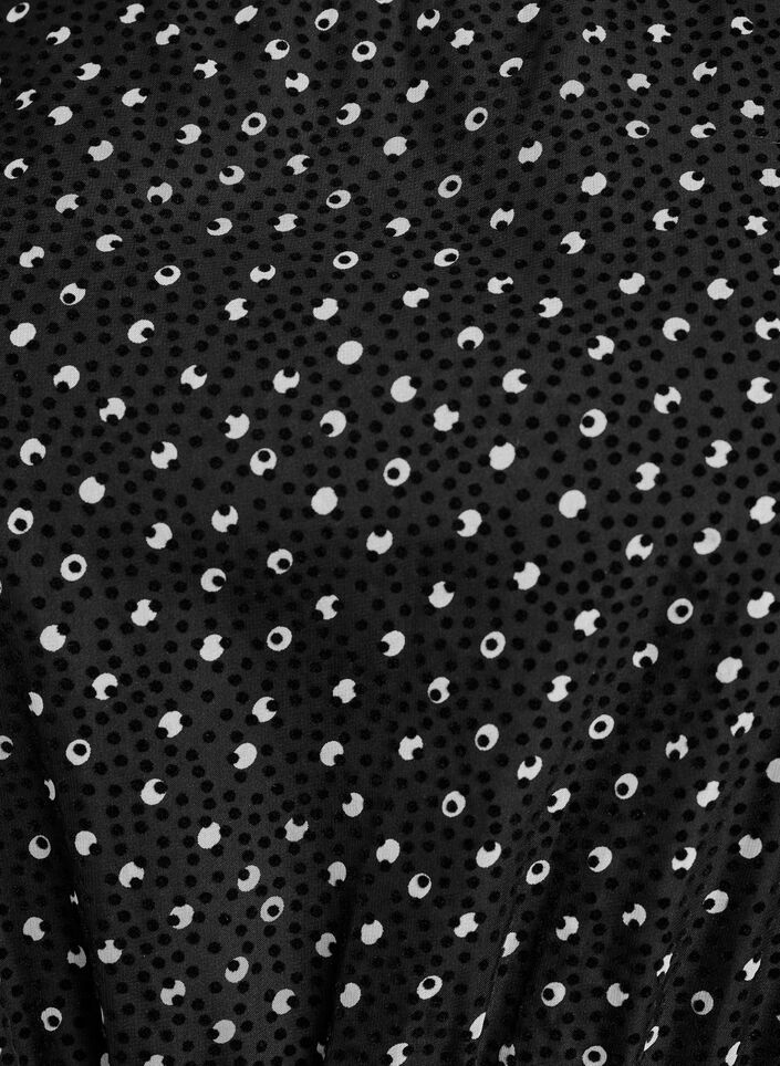 Midikjole i chiffon med prikkete mønster, Svart, Packshot image number 2
