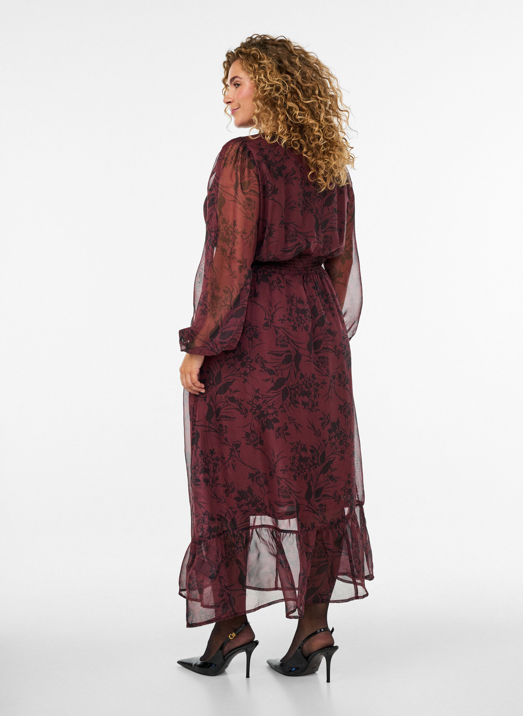 ZizziMaxikjole med blomstertrykk og smockdetaljer, M&oslash;rk Bordeaux, Model image number 1