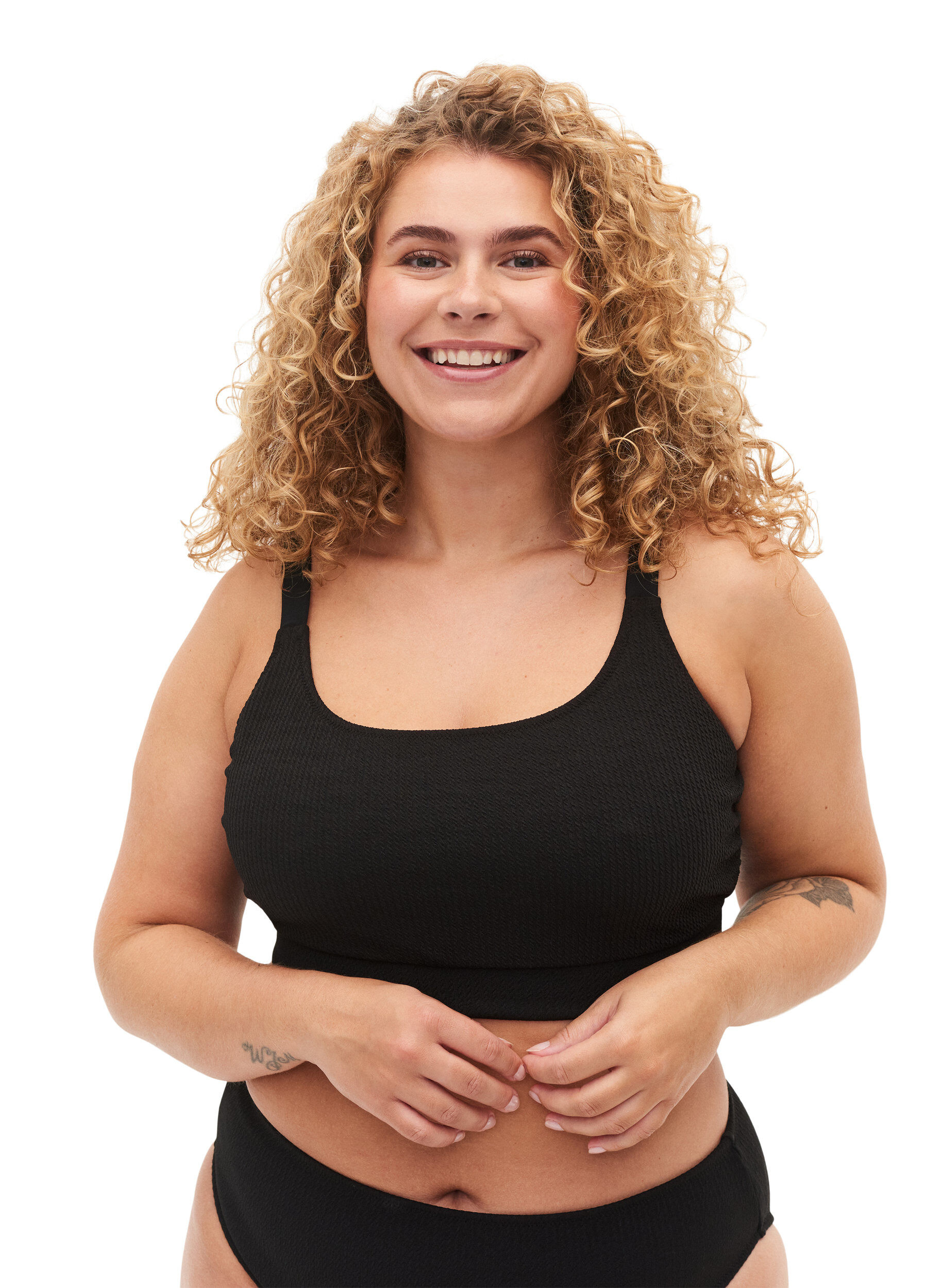 Zizzi Bikinitopp med kreppmateriale, Black, Model image number 2