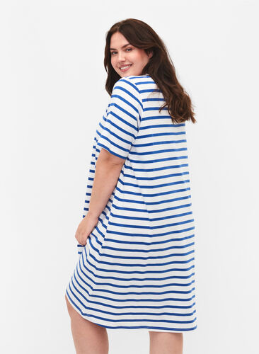 Stripete jerseykjole med korte ermer, Blue Stripes, Model image number 1