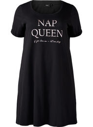Kortermet nattkjole i økologisk bomull, Black Nap Queen