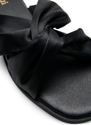Zizzi Wide fit - Slip-in med kryssede satengstropper, Black, Packshot image number 3