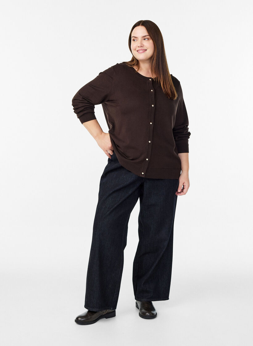 Finstrikket cardigan med kuleknapper, Brun, Model image number 1