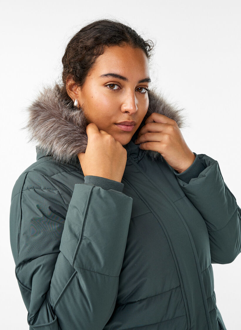 Vannavstøtende parkas med imitert pelskrage, Grønn, Model image number 3