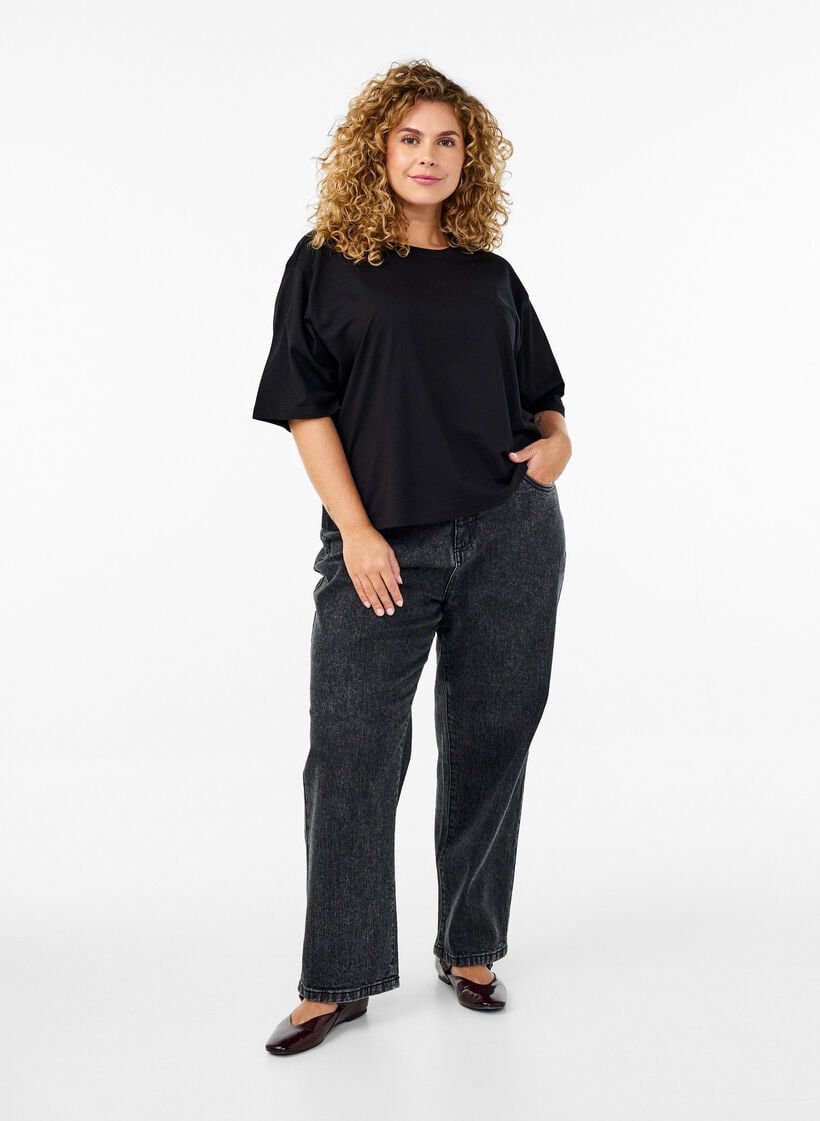 Boxy t-skjorte i økologisk bomull, Svart, Model image number 1