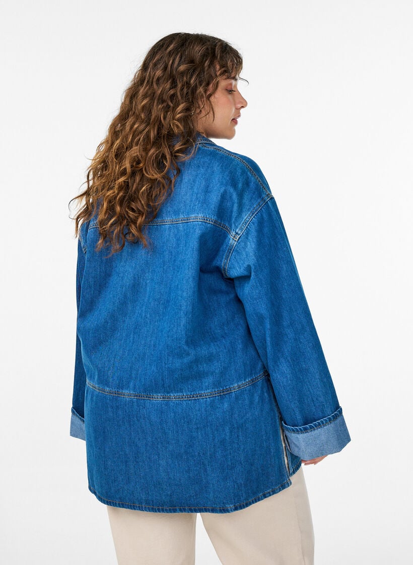 Loose fit denim bluse med krage og knappelist, Bl&aring;, Model image number 2