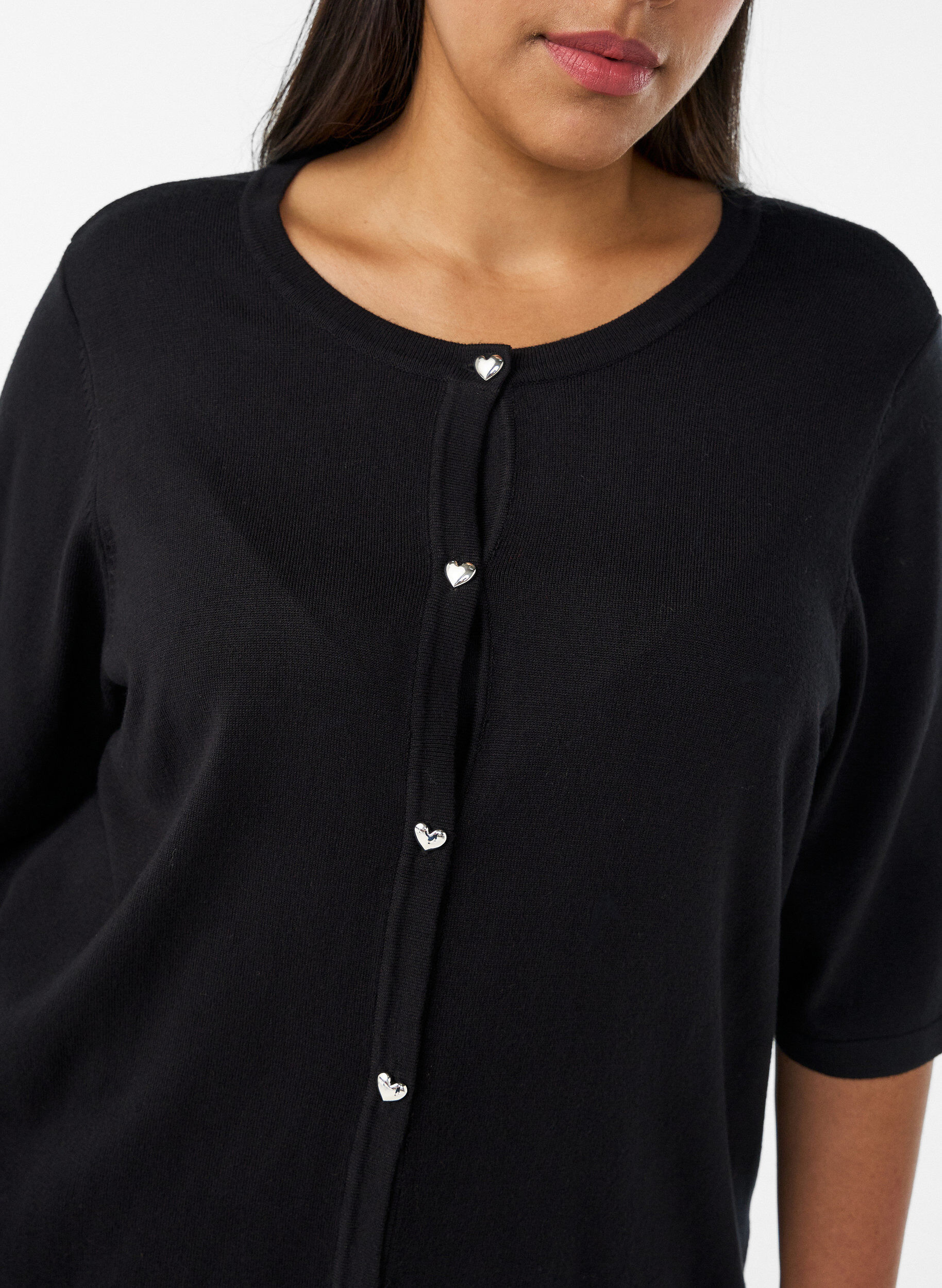 ZizziStrikket cardigan med hjerteknapper og korte ermer, Svart, Model image number 3